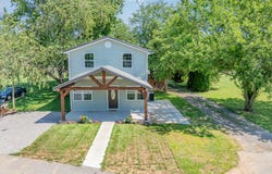 320 E High Street, Warsaw, KY 41095