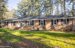 901 Glendale Drive, Aberdeen, NC 28315
