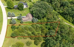 11A70 Fairway Drive, Apple River, IL 61001