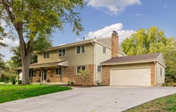 1525 Saint Croix Circle, Golden Valley, MN 55422