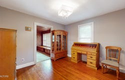 4422 Singleton Station Rd, Louisville, TN 37777