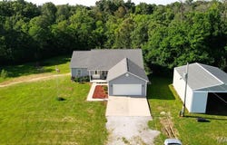 9339 Prairie Ridge Rd, Walsh, IL 62297