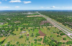 131 Still Forest DR, Cedar Creek, TX 78612