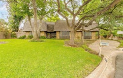 5300 Northcrest Road, Fort Worth, TX 76107