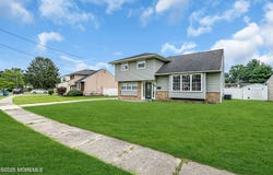 9 Sherwood Lane, Glassboro Boro, NJ 08028