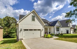 308 Oostagala Lane, Loudon, TN 37774