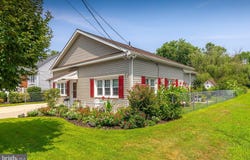 70 PRINCETON AVENUE, WEST DEPTFORD, NJ 08096