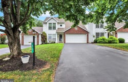 35 GREENFIELD DRIVE, CARLISLE, PA 17015