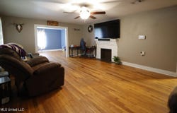 2157 Dudley Rimes Road, Magnolia, MS 39652
