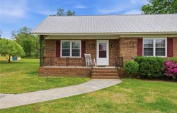 113 N Third Street, Dublin, NC 28332