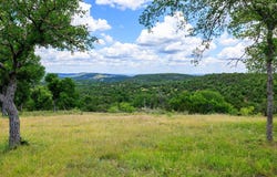 520 Isaacs Mountain Rd, Fredericksburg, TX 78675