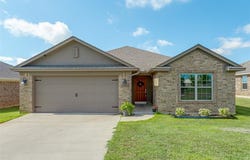 13244 SW 3 Street, Yukon, OK 73099