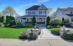 20 Irving Place, Rockville Centre, NY 11570