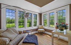 7953 N Range Line Rd, River Hills, WI 53217