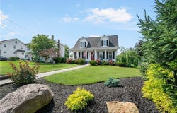 201 Wooster Street NE, Navarre, OH 44662