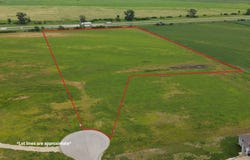 19951 Mayfield Circle, Pacific Junction, IA 51561