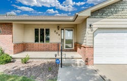 205 Parkview Dr, Burrton, KS 67020