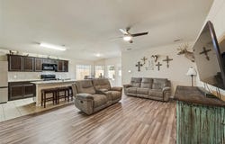 1109 Autumnwood Drive, Azle, TX 76020