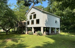 3981 Coleman Cliff Rd, Frankford, WV 24938