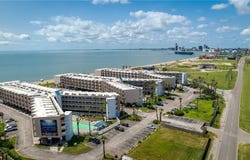 3938 Surfside Boulevard, Corpus Christi, TX 78402