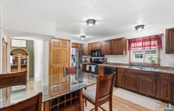406 S Prairie St, Harrisburg, SD 57032