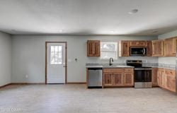 717 Benham Avenue, Neosho, MO 64850