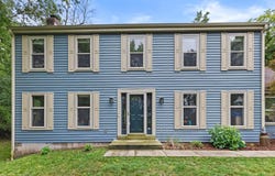 S69w32641 Westgate Dr, Mukwonago, WI 53149