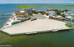 41 Holly Drive, Long Beach Twp, NJ 08008