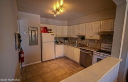 807 Eves Drive, Hillsborough, NJ 08844