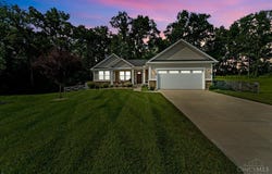 1396 Autumn Ridge Drive, Lebanon, OH 45036