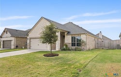 10205 Eaglefire Drive, Temple, TX 76502
