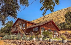 210 HARTMAN AVE, Maupin, OR 97037