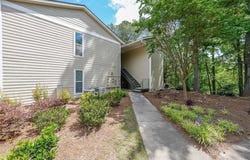 2214 Lake Pointe Circle, Roswell, GA 30075