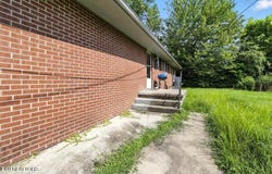 428 Wilderness Rd, Middlesboro, KY 40965