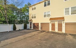 10 Burleigh Street, Providence, RI 02904