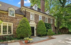 805 EVANS ROAD, GWYNEDD VALLEY, PA 19437