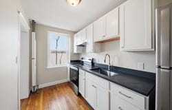 41 Richardson Ave, Wakefield, MA 01880