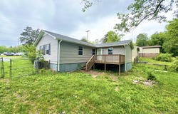 120 Audubon Rd, Oak Ridge, TN 37830