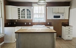 111 W 8th Street, Galena, MO 65656