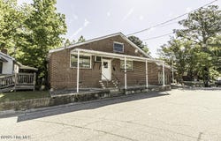 102 Roberson Street, Williamston, NC 27892
