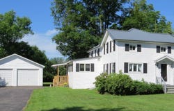 60 Bridge St, Broadalbin, NY 12025