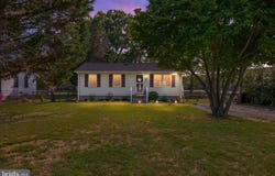 4 MAPLE Avenue, RIDGELY, MD 21660