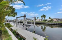 6542 SIMONE SHORES Circle, APOLLO BEACH, FL 33572