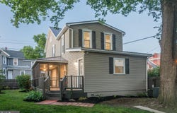 122 WEST NORTH STREET, WAYNESBORO, PA 17268