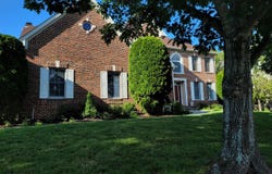 37 GALLOPING HILL RD, CHERRY HILL, NJ 08003