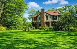 231 Douglas Road, Staten Island, NY 10304