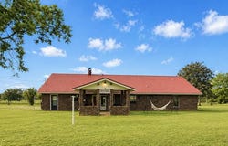 988 Salem Church, Collins, MS 39428