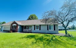 12392 Diamond Drive, Plymouth, IN 46563