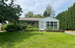 405 W ROSEDALE AVE, WEST CHESTER, PA 19382