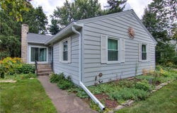 715 W Columbia Street, Chippewa Falls, WI 54729